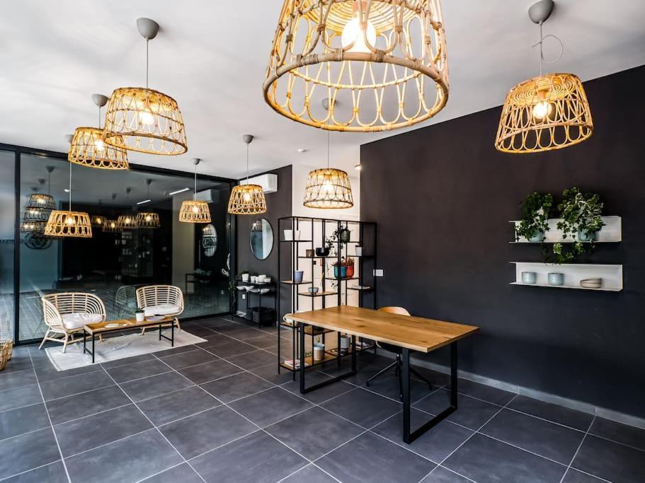 Mycampus 1 Bdrm, Stay 4, Free Parking, Garden, Self Check-In Sofia Luaran gambar